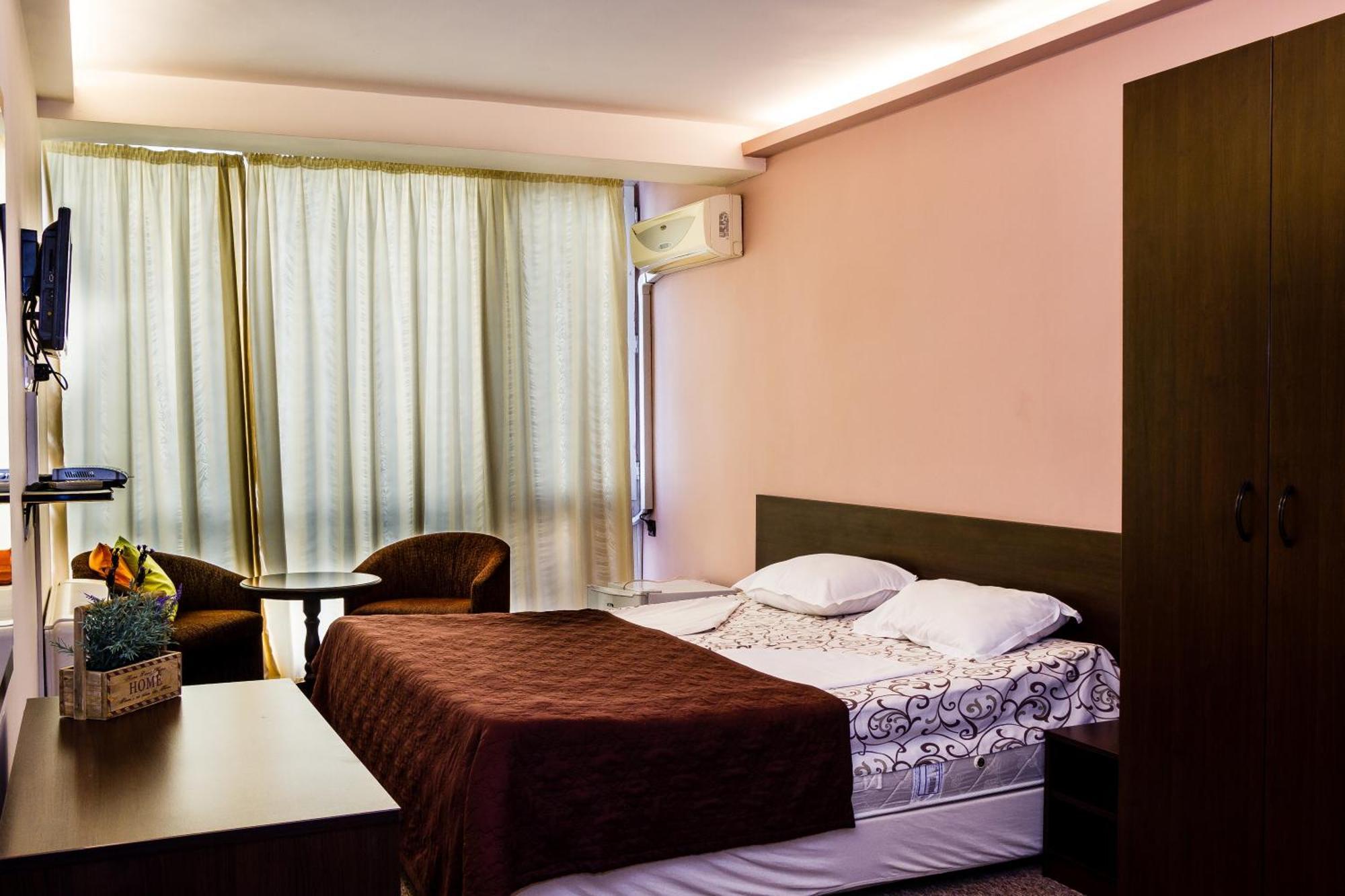 Sezoni South Burgas Hotel ภายนอก รูปภาพ